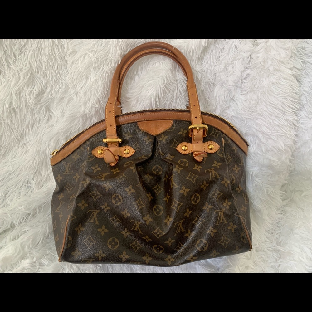 Louis Vuitton Tivoli GM Handbag - Picture 5 of 15